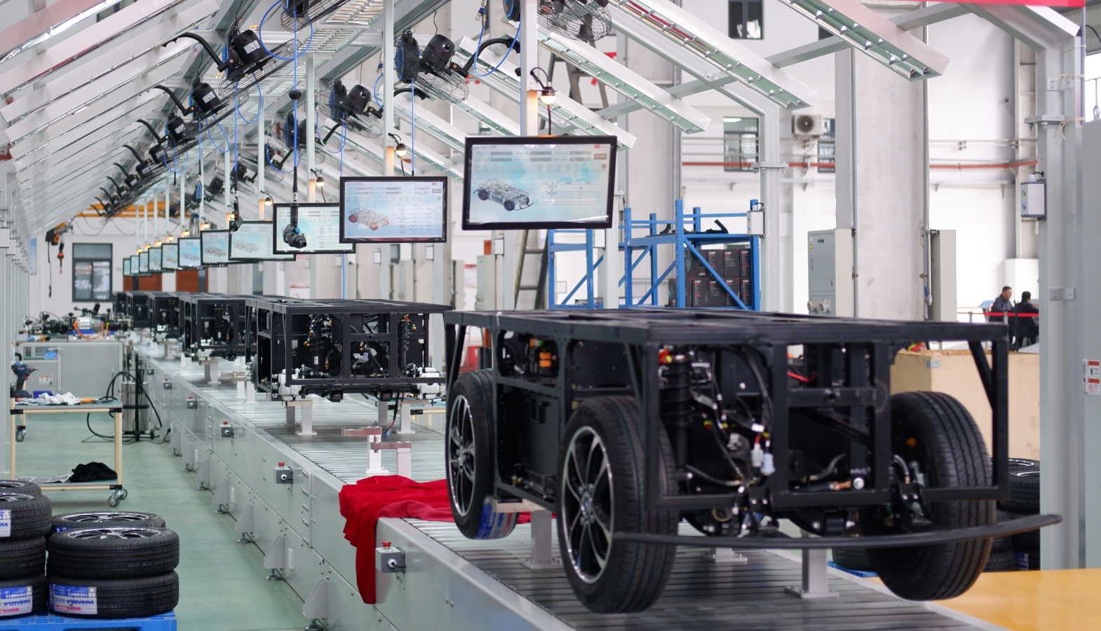 Autonomous Vehicle Structure and Assembly Line System